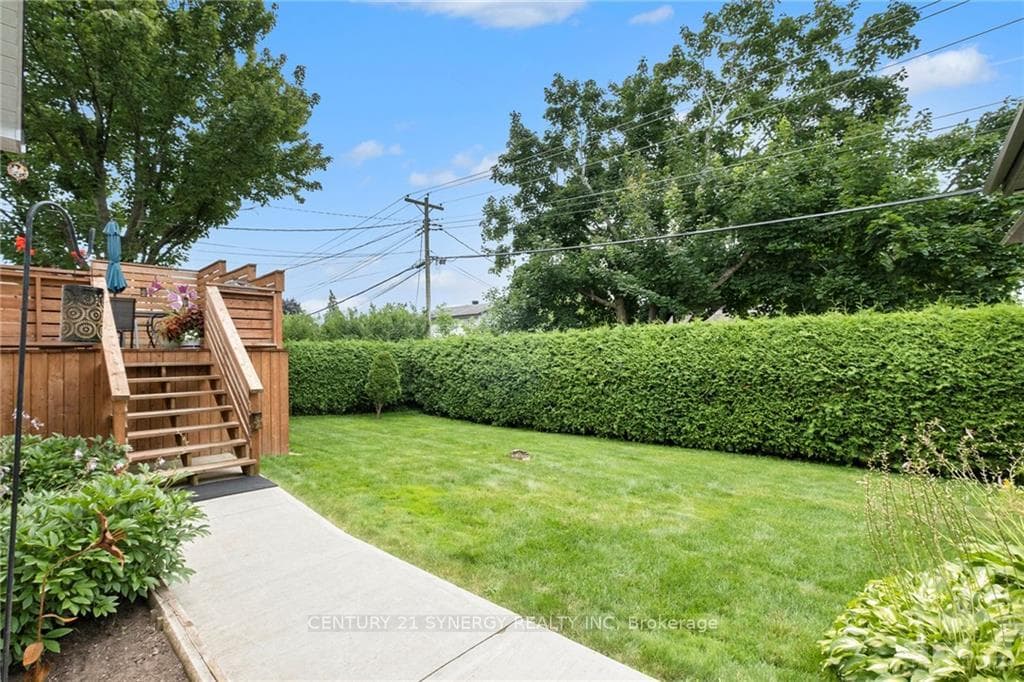 1530 BEACONFIELD Street photo 29