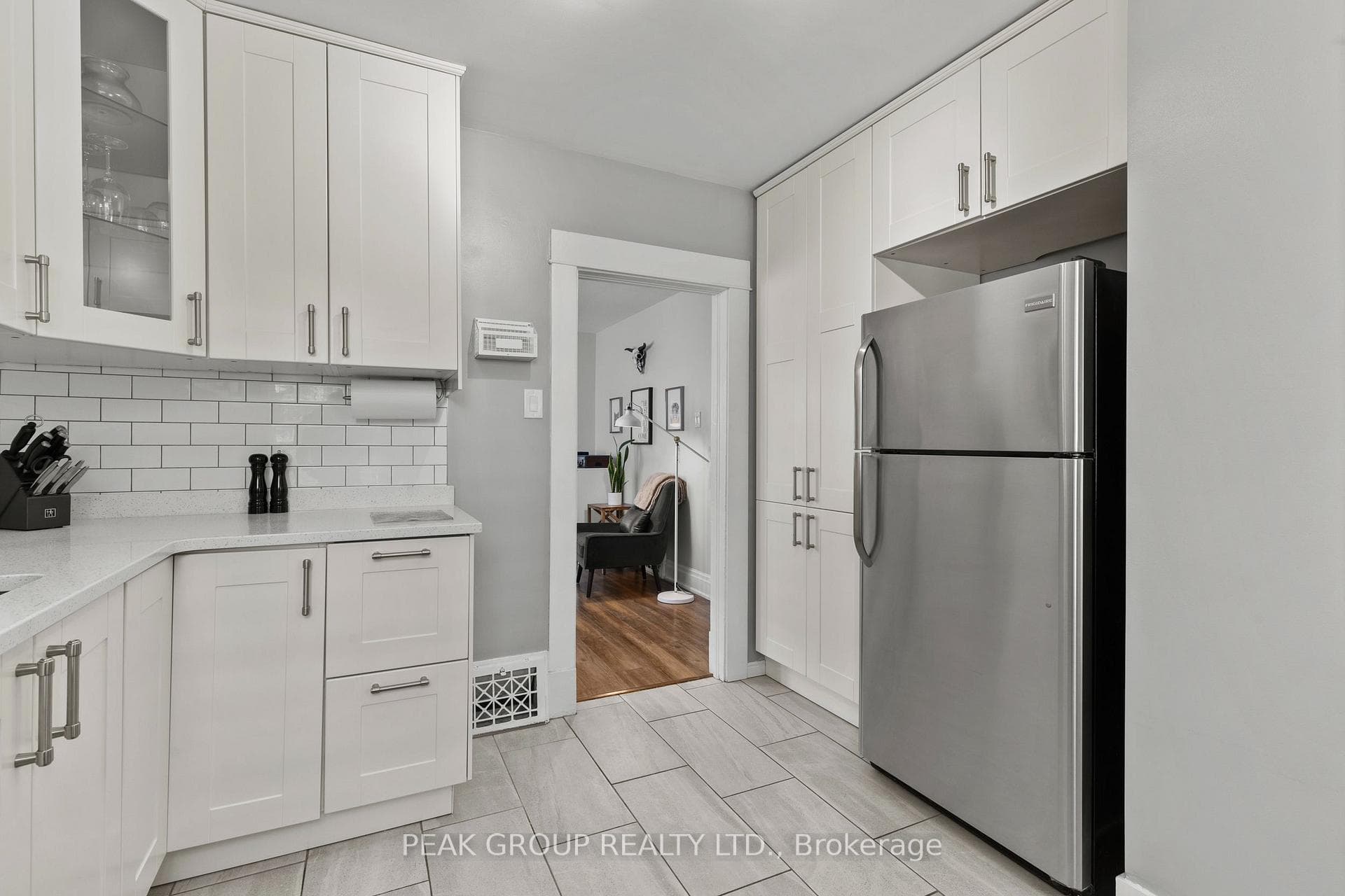 44 Richmond Avenue photo 14