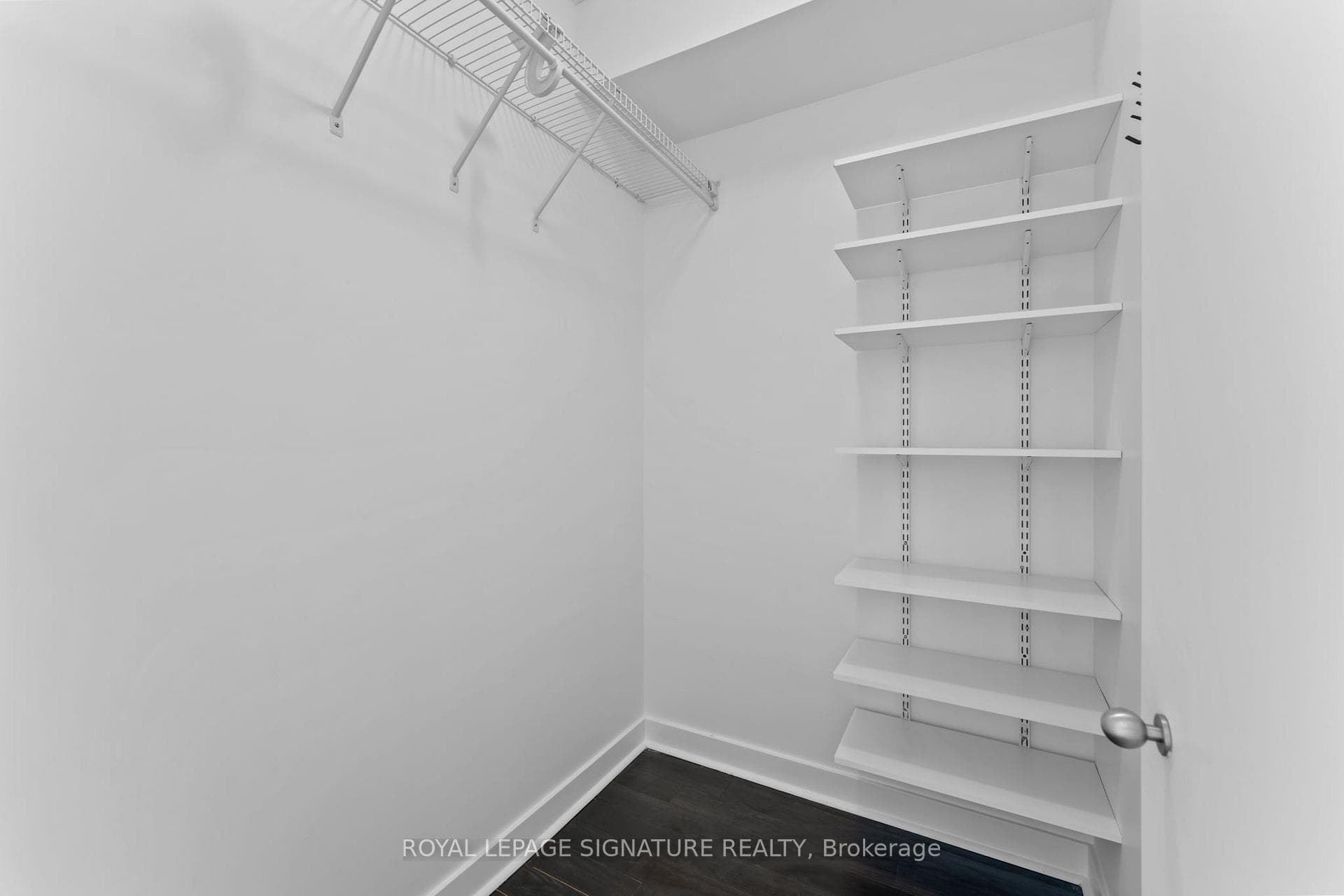 10 Navy Wharf Court Unit 3609 photo 14
