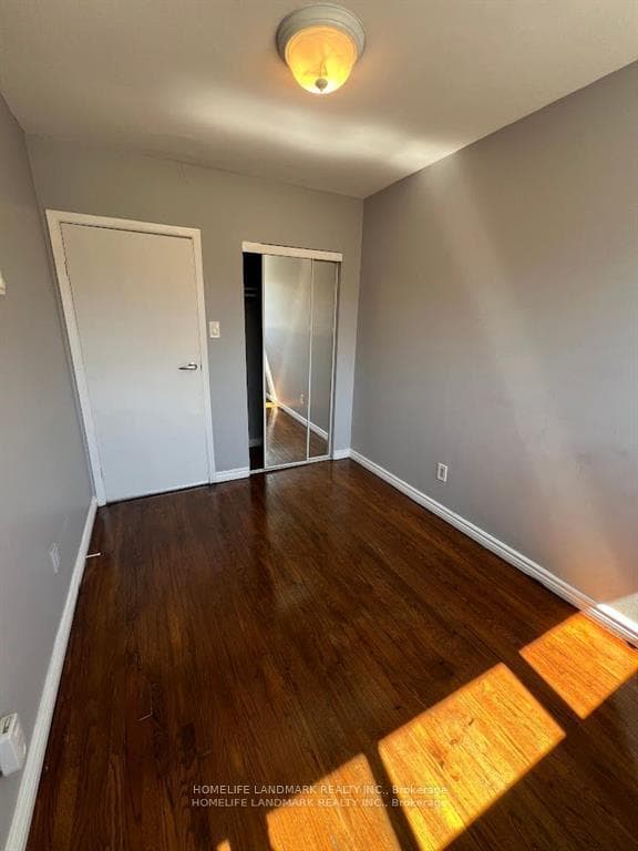 69 Godstone Road Unit 121 photo 23