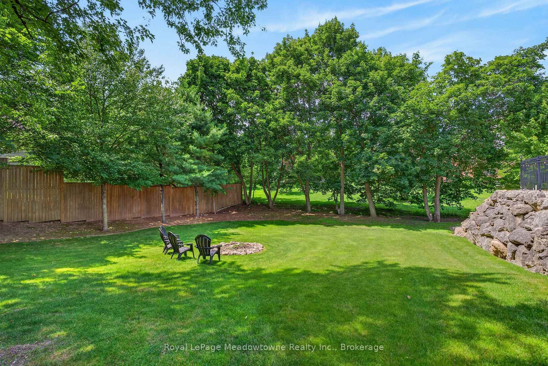 53 CAMPBELL Avenue photo 45