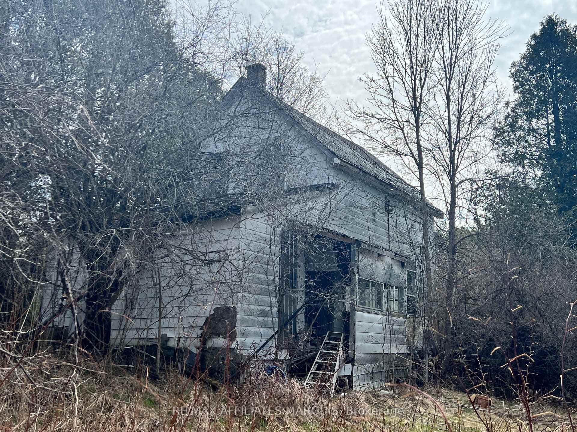 2556 6th Line Beckwith Line photo 9