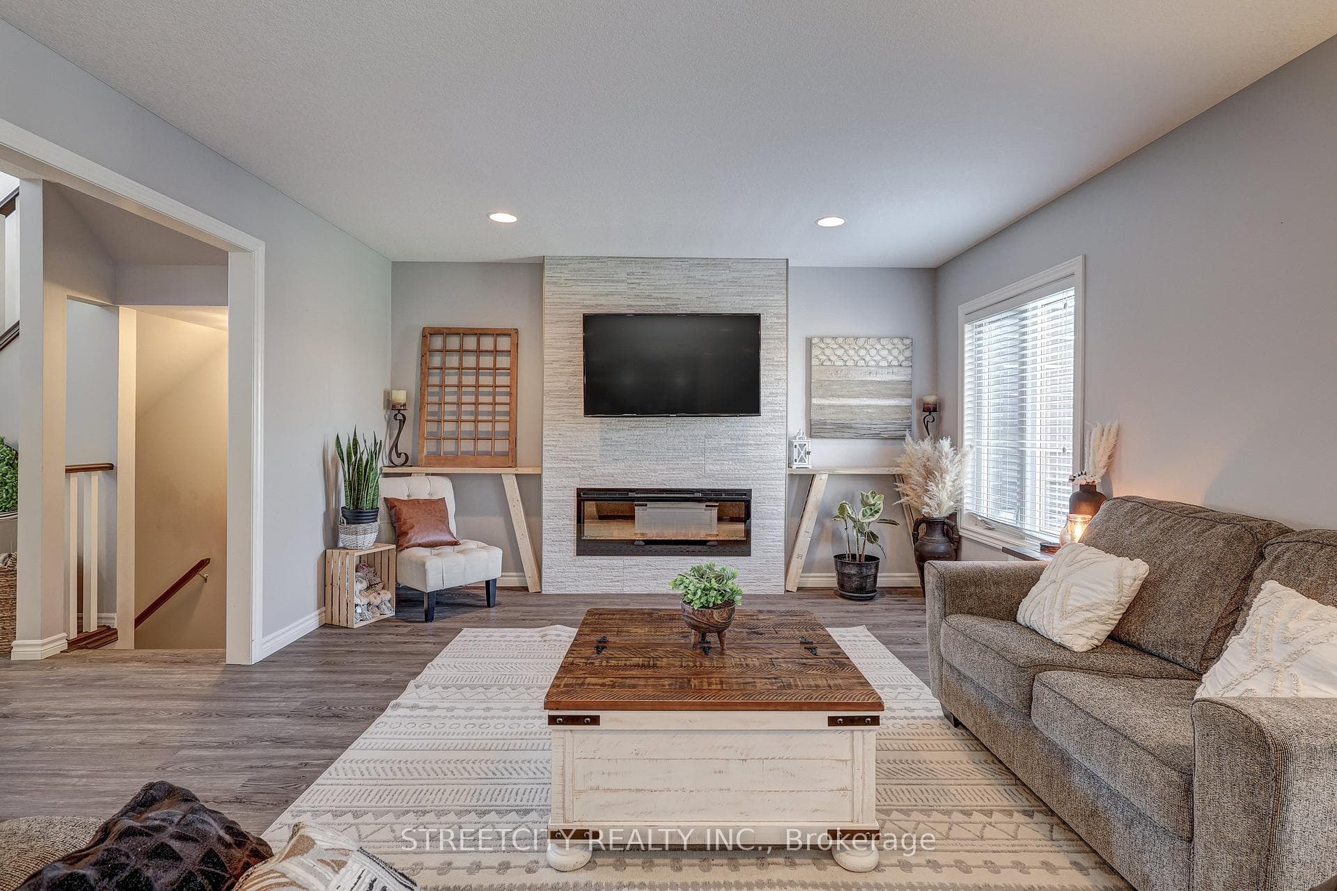 13 Noble Lane photo 7