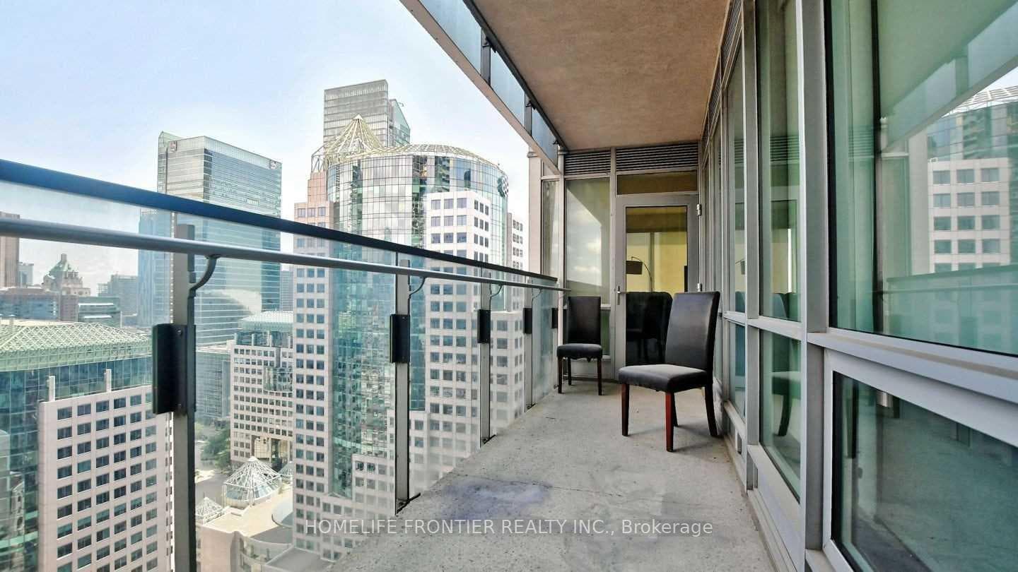 80 John Street Unit 2512 photo 6