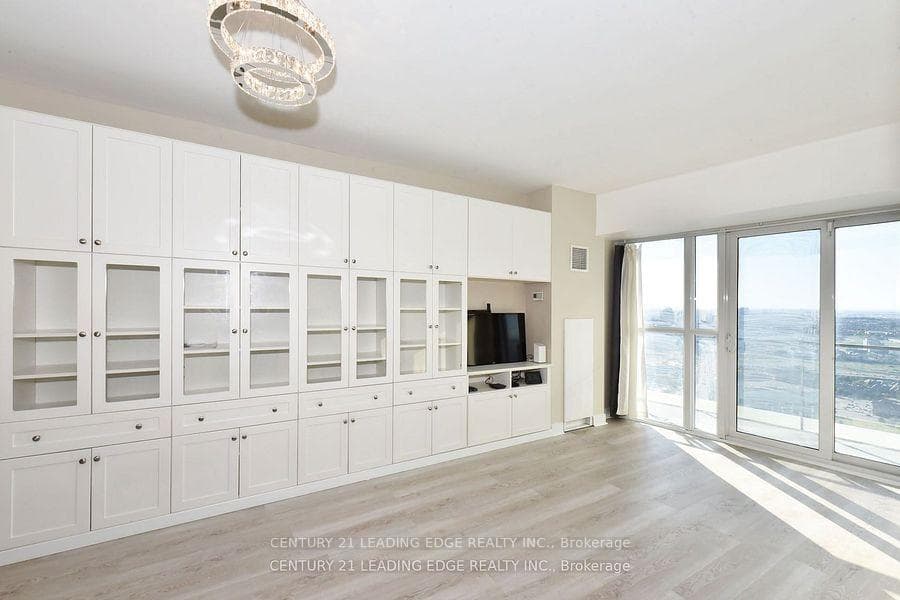 50 Absolute Avenue Unit 4308 photo 18