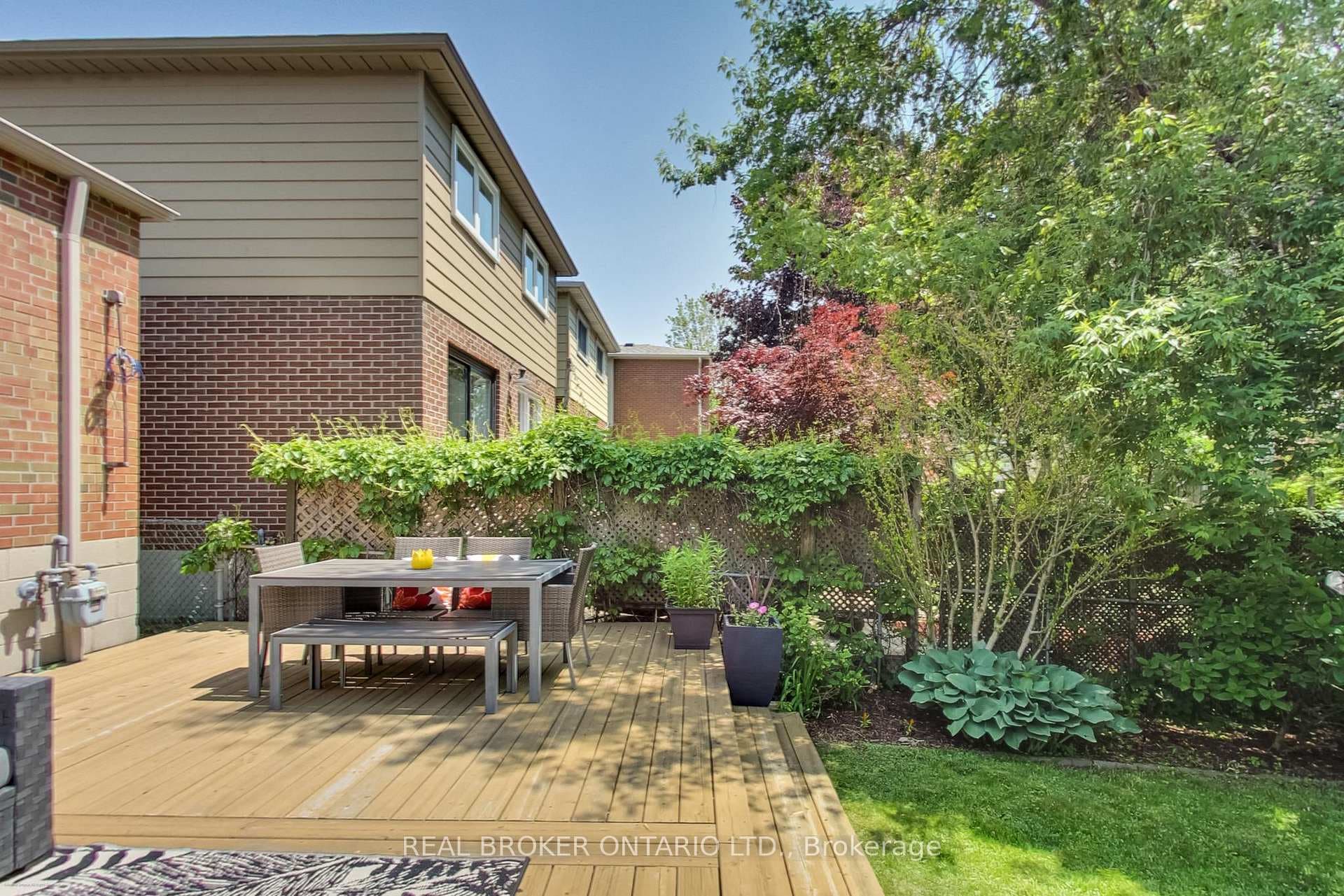 9 Craiglee Drive photo 30