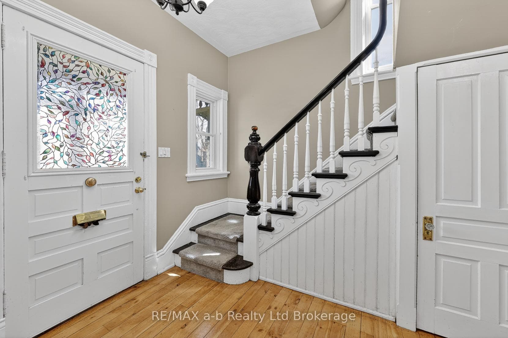 269 Graham Street photo 15