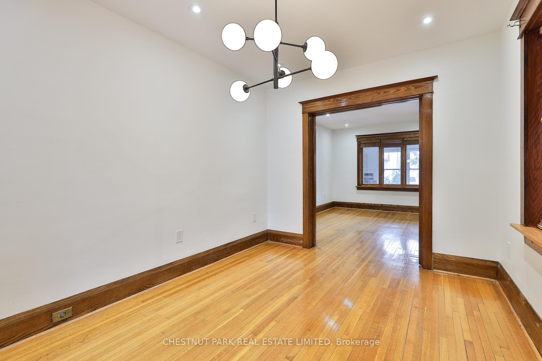 111A Wright Avenue photo 9