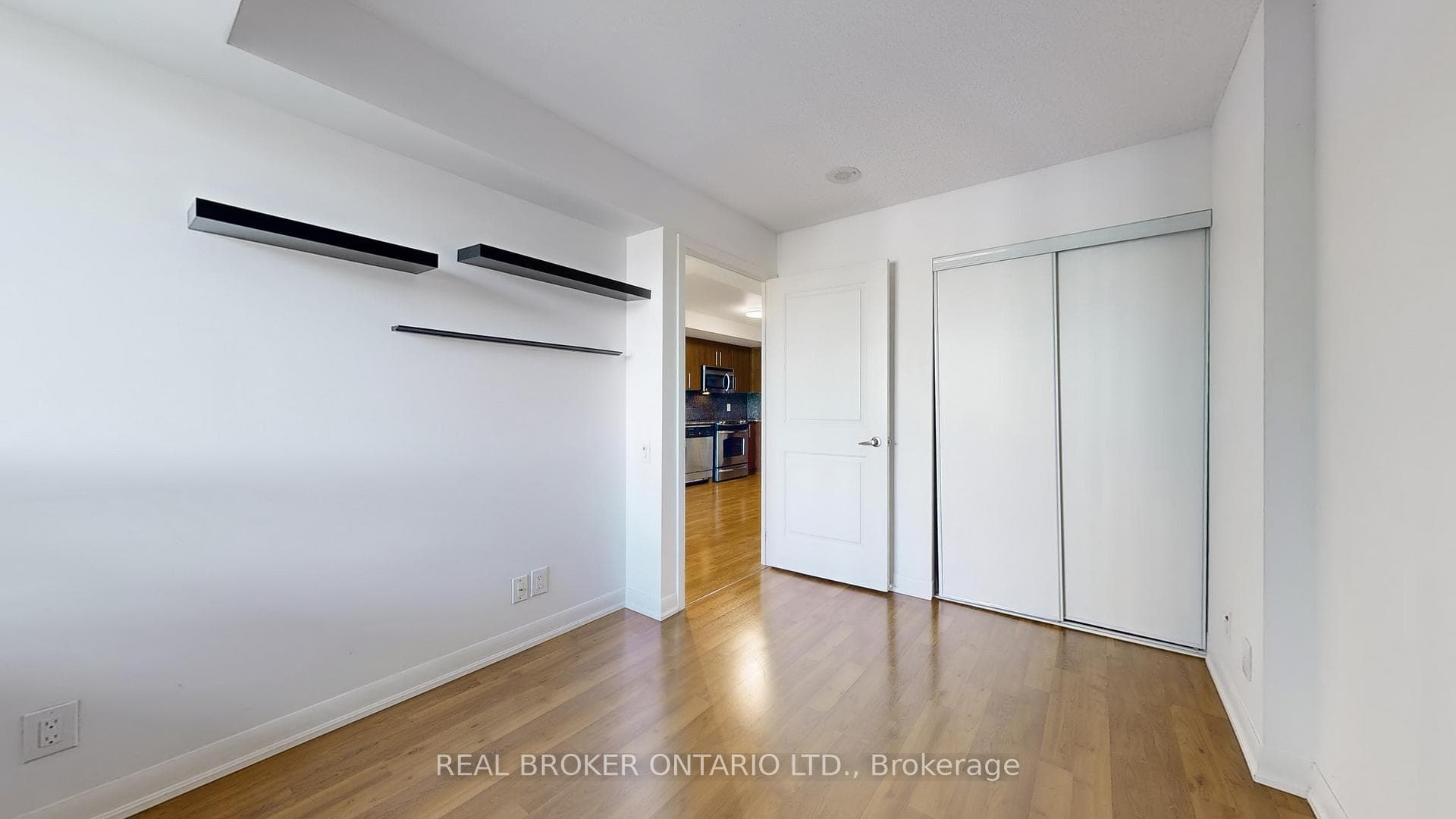 17 Anndale Drive Unit 301 photo 14