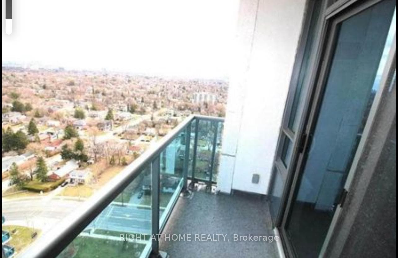 7165 Yonge Street Unit 2405 photo 7