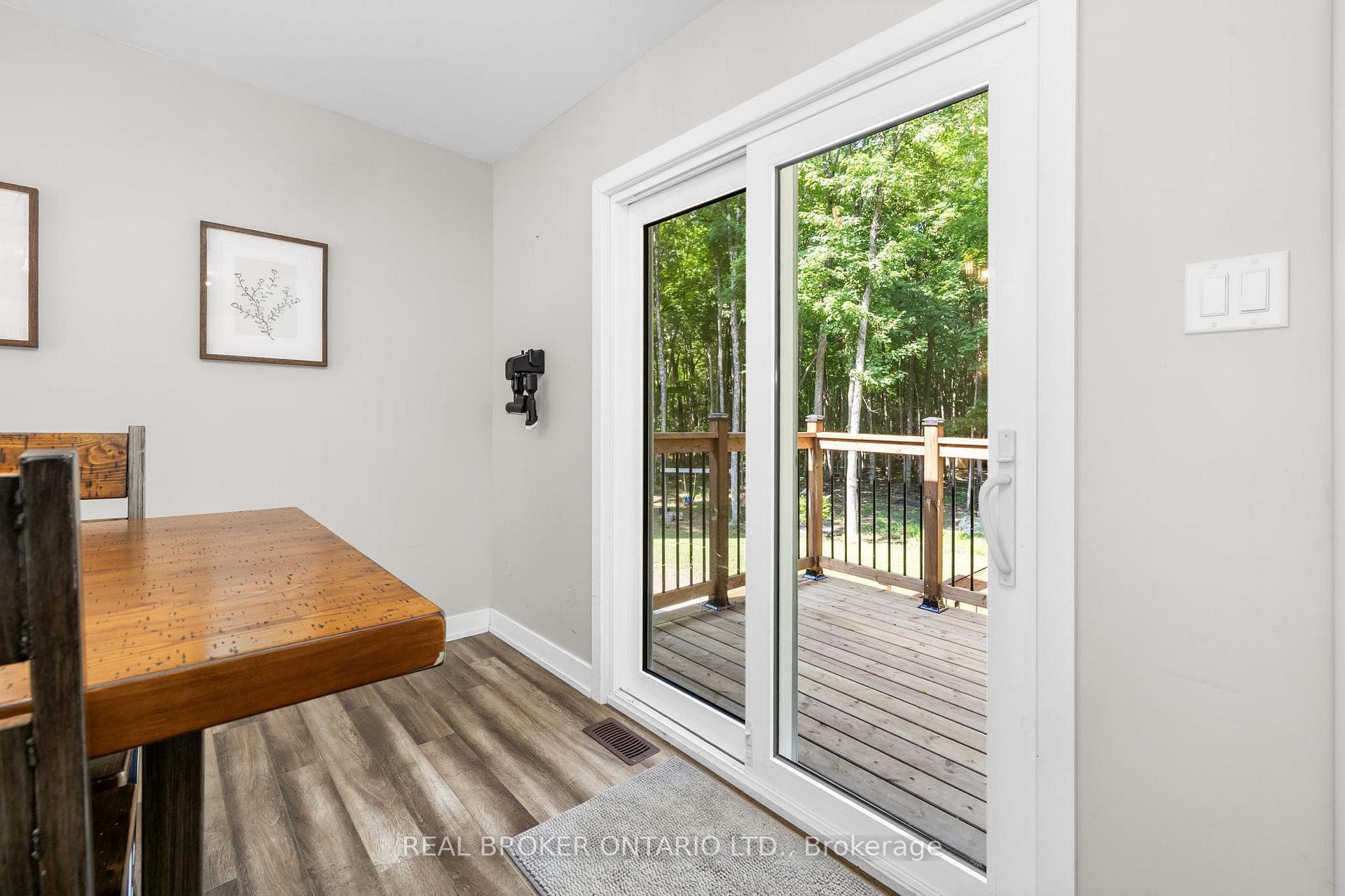 804 Darling Road photo 11