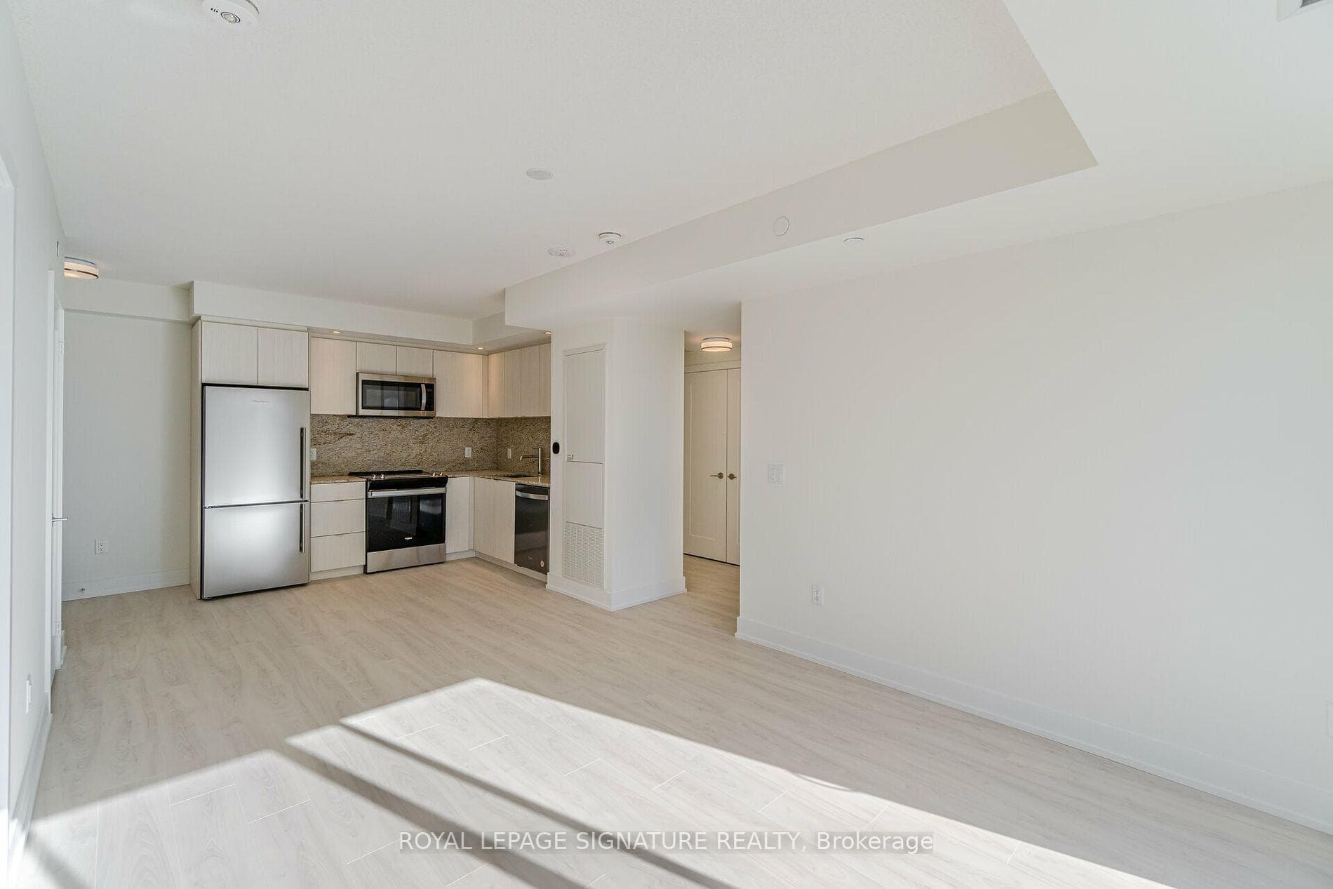 10 Eva Road Unit 2701 photo 16