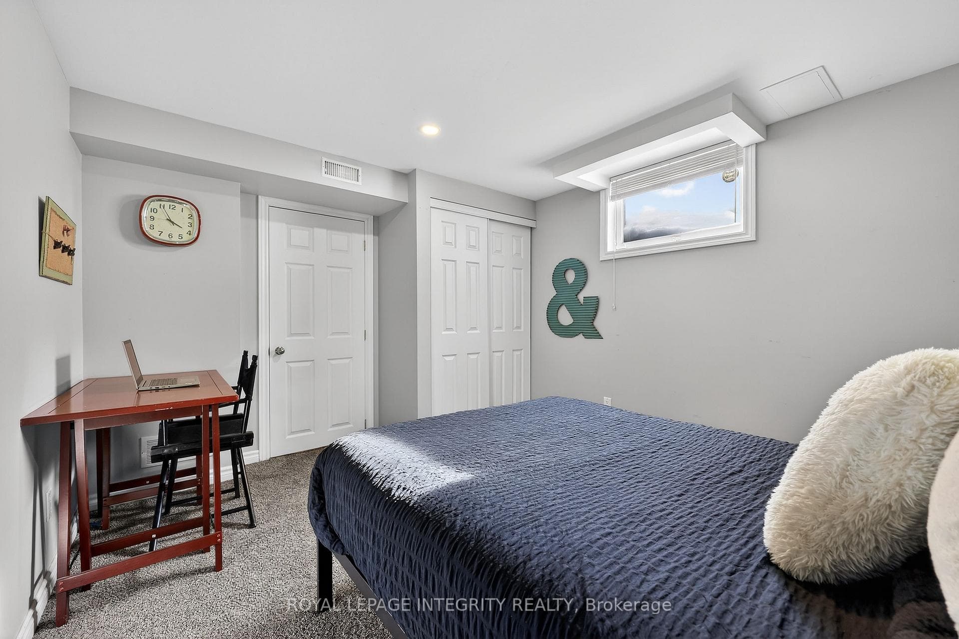 1380 Diane Crescent photo 41