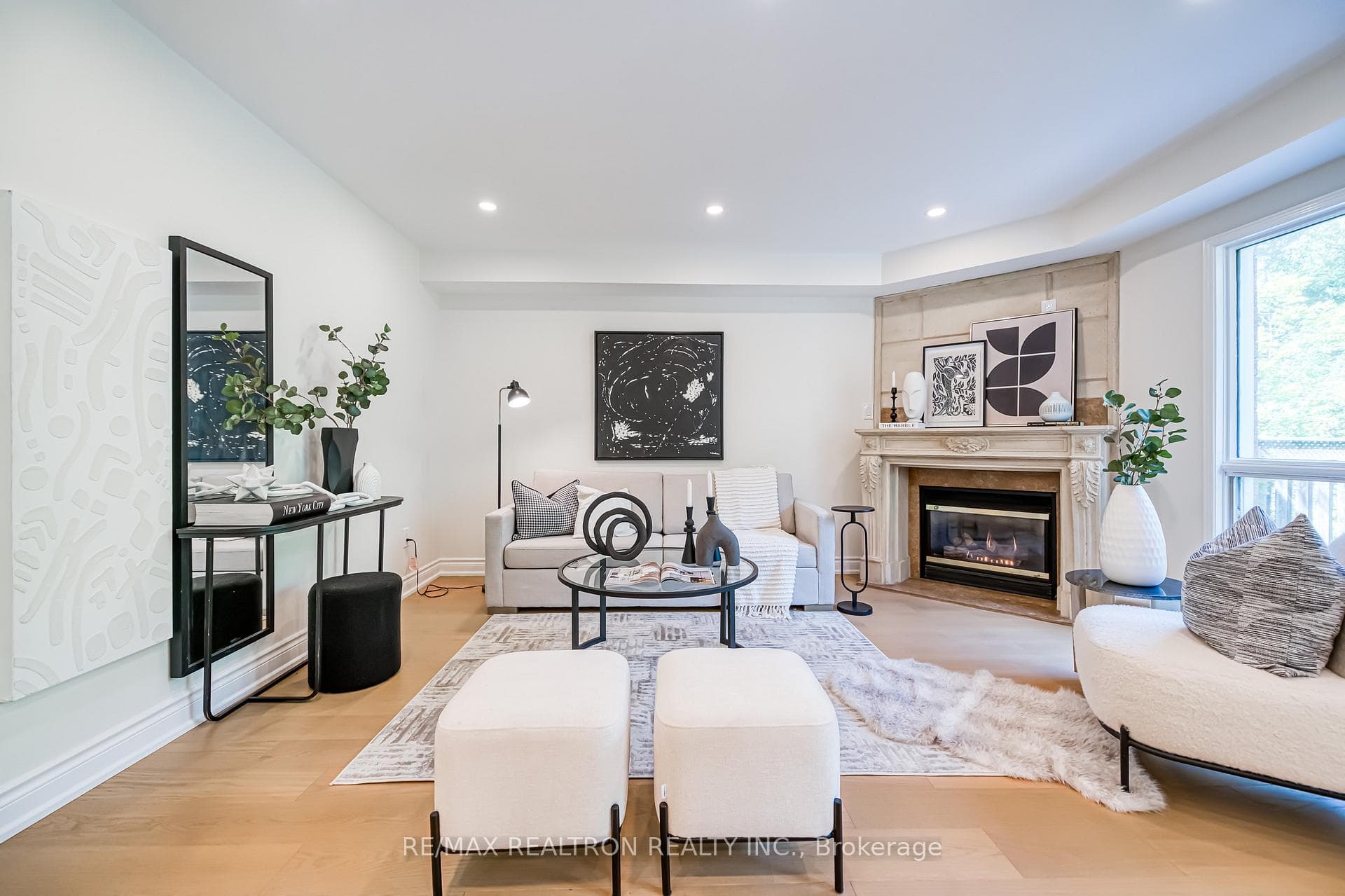 24 Rawlings Avenue photo 3