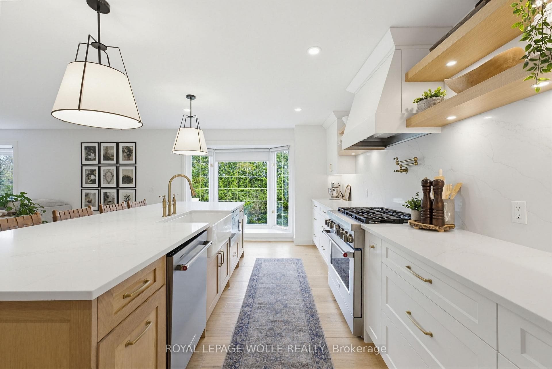 3623 Nafziger Road photo 12
