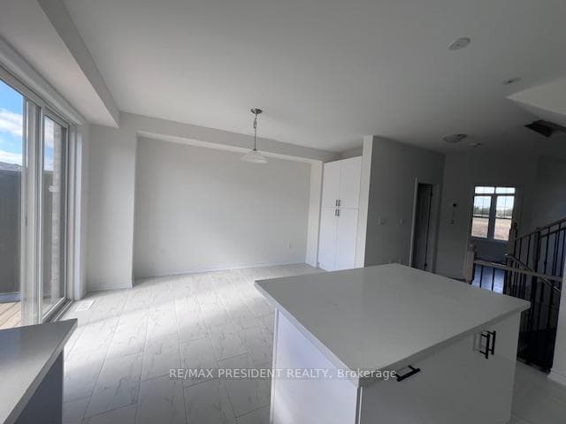 12318 Mclaughlin Road photo 4