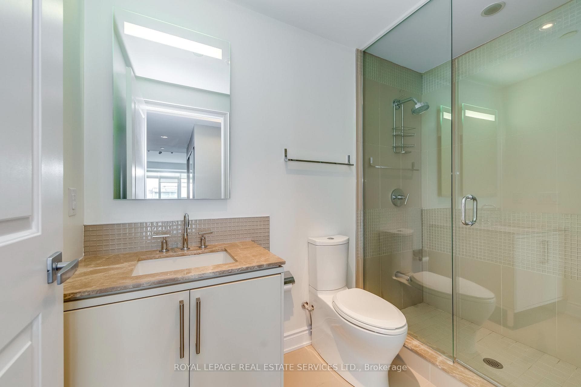 3500 Lakeshore Road Unit 808 photo 27