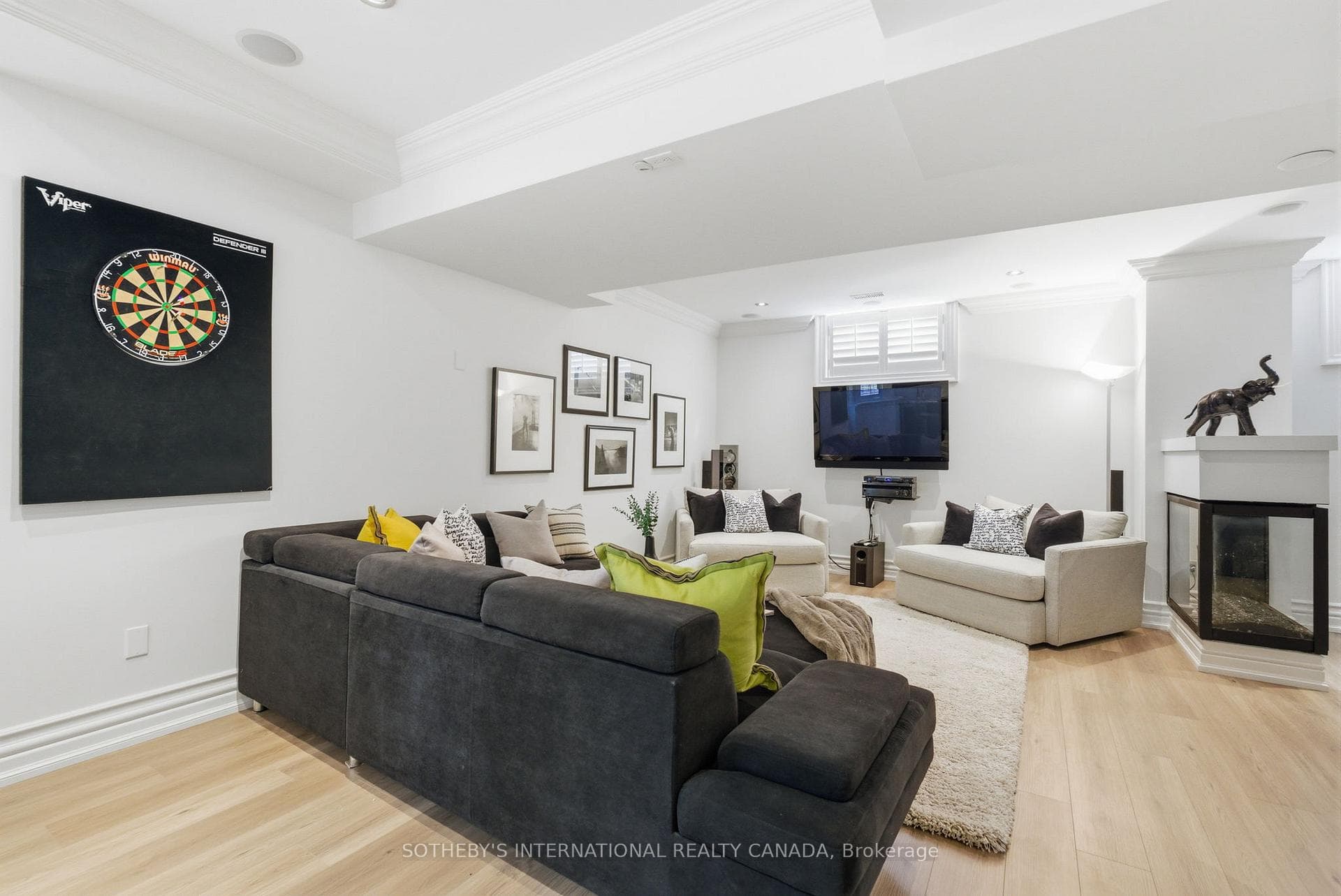 59 De Vere Gardens photo 32