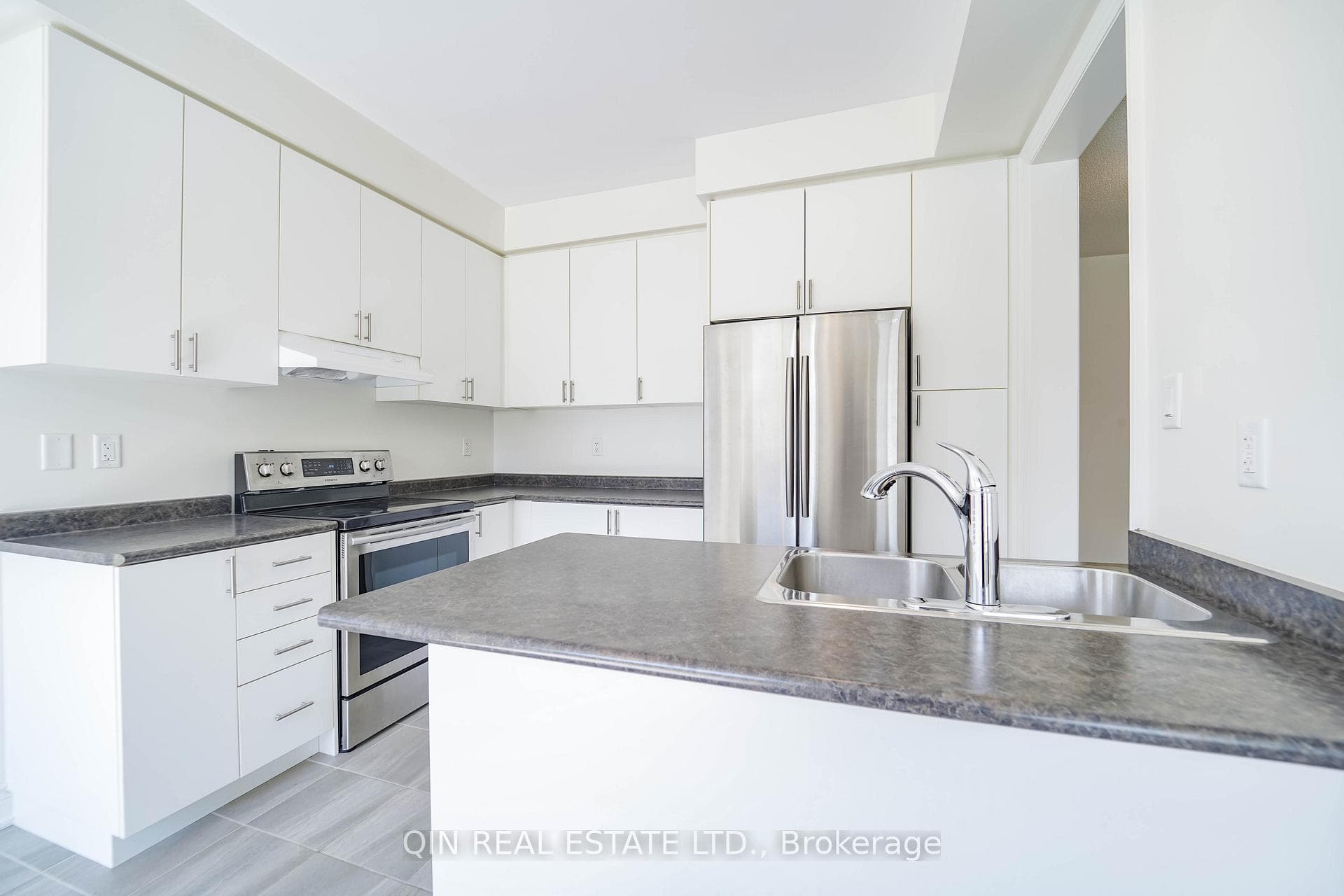 301 Meadowhawk Trail photo 19
