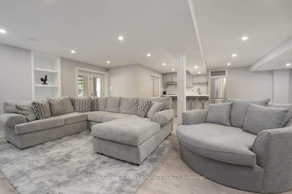 26 Rossini Drive photo 15