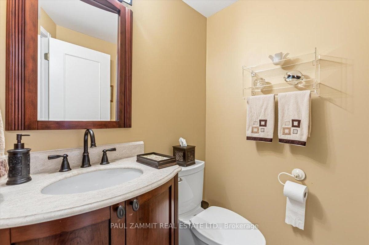 39 Woolsthorpe Crescent photo 19