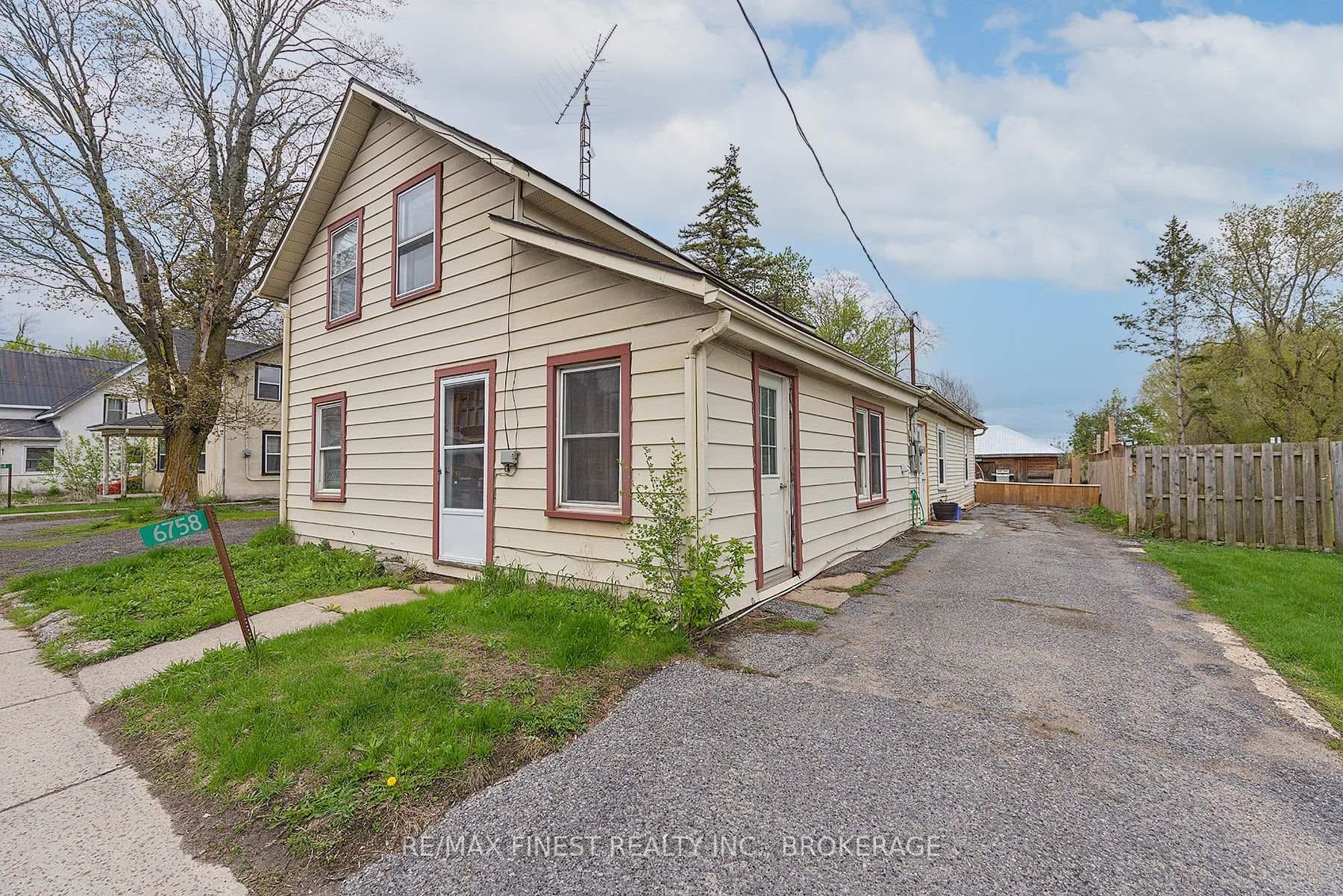 6758 Highway 38 N/A photo 2