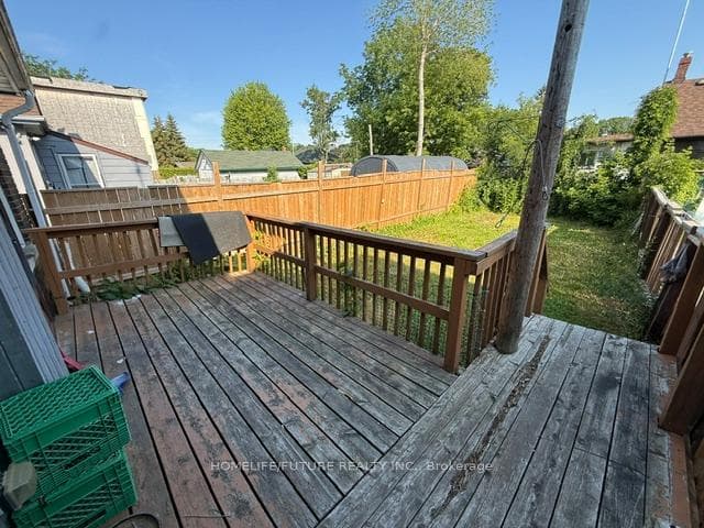 346 Eulalie Avenue photo 17
