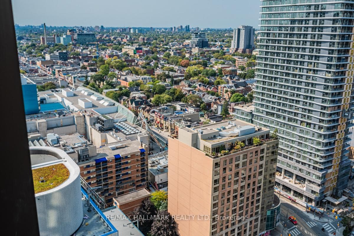 238 Simcoe Street Unit 2610 photo 26