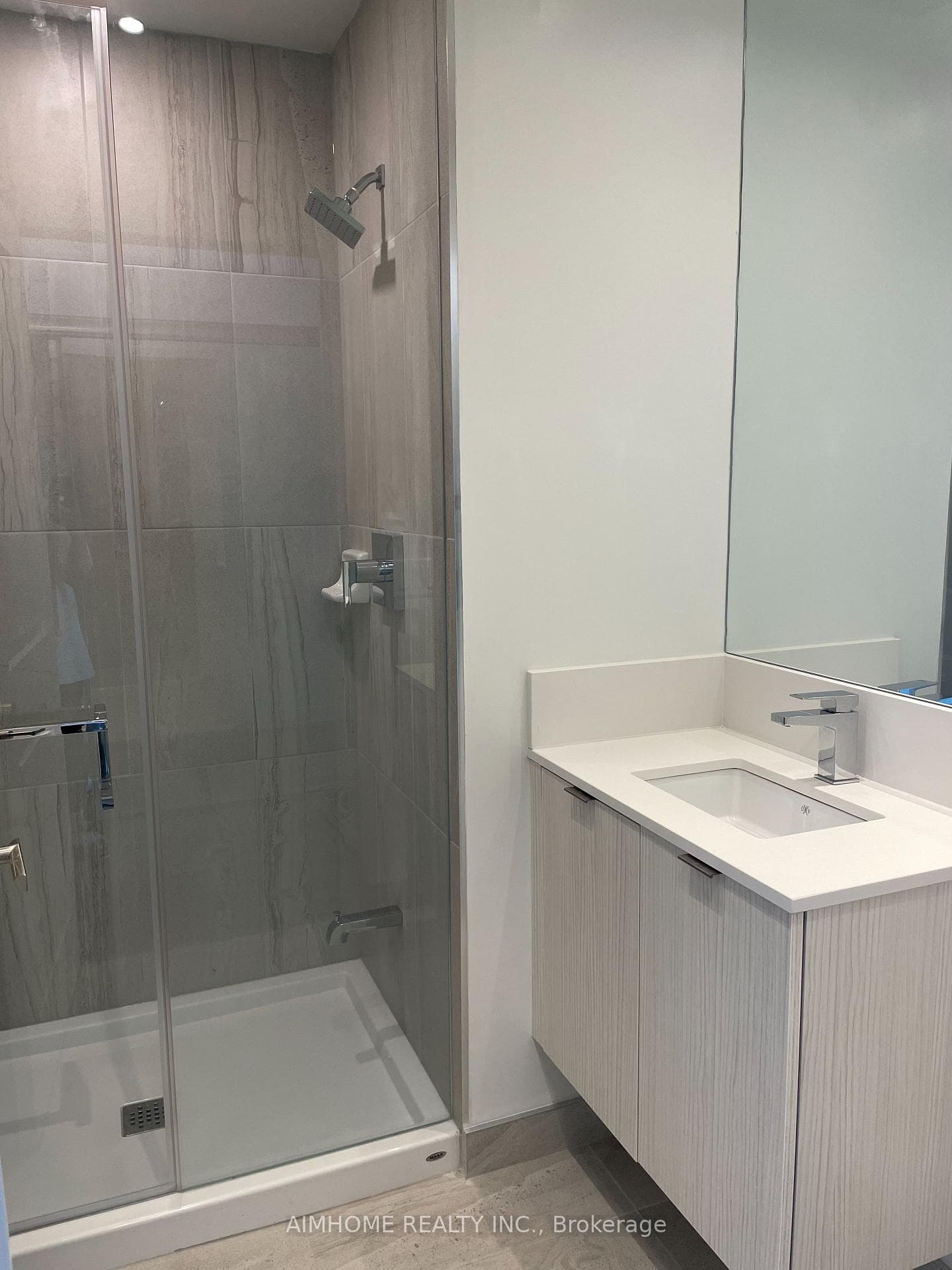 195 Redpath Avenue Unit Lph 08 photo 9