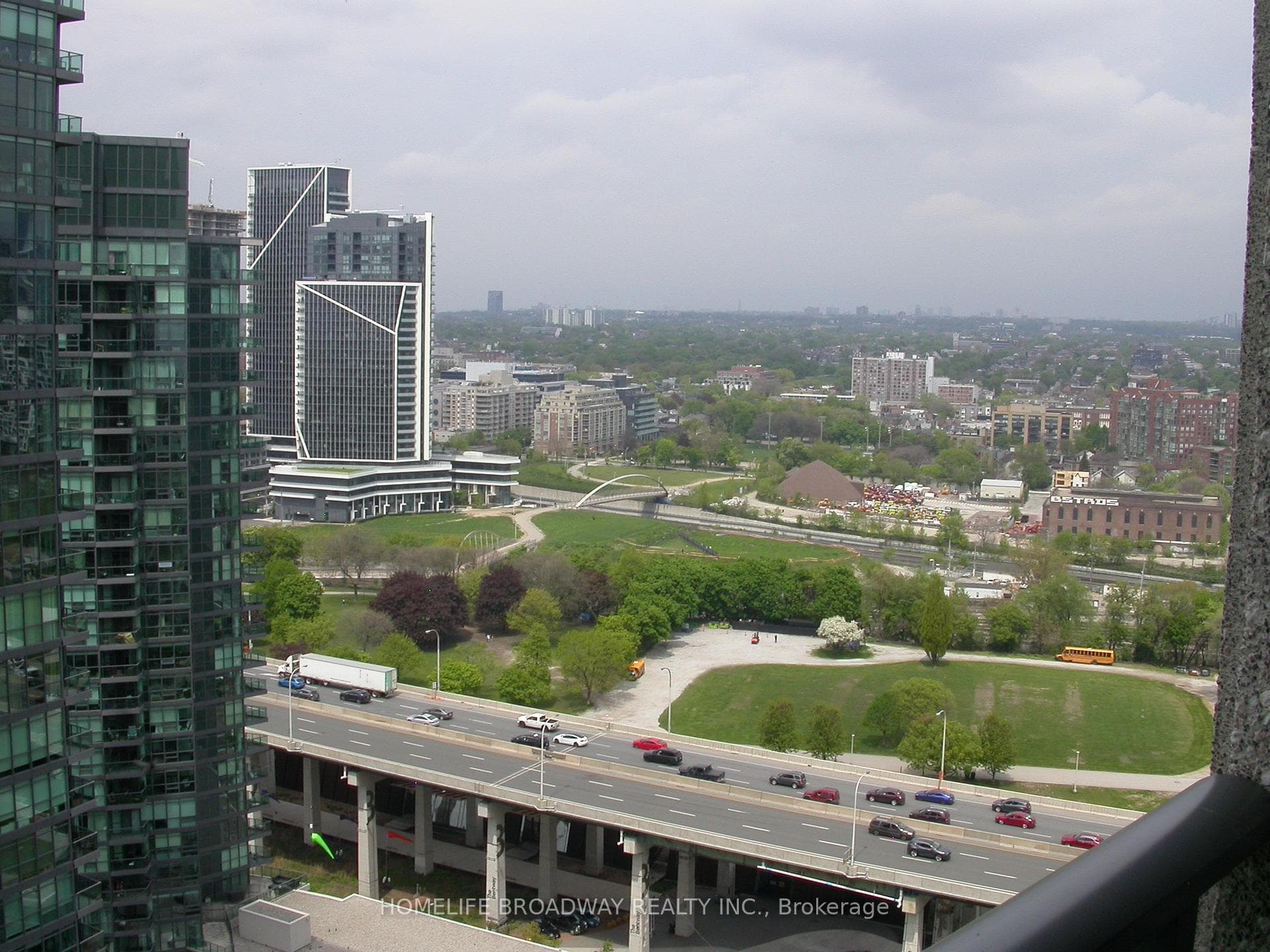 215 Fort York Boulevard Unit 2709 photo 18