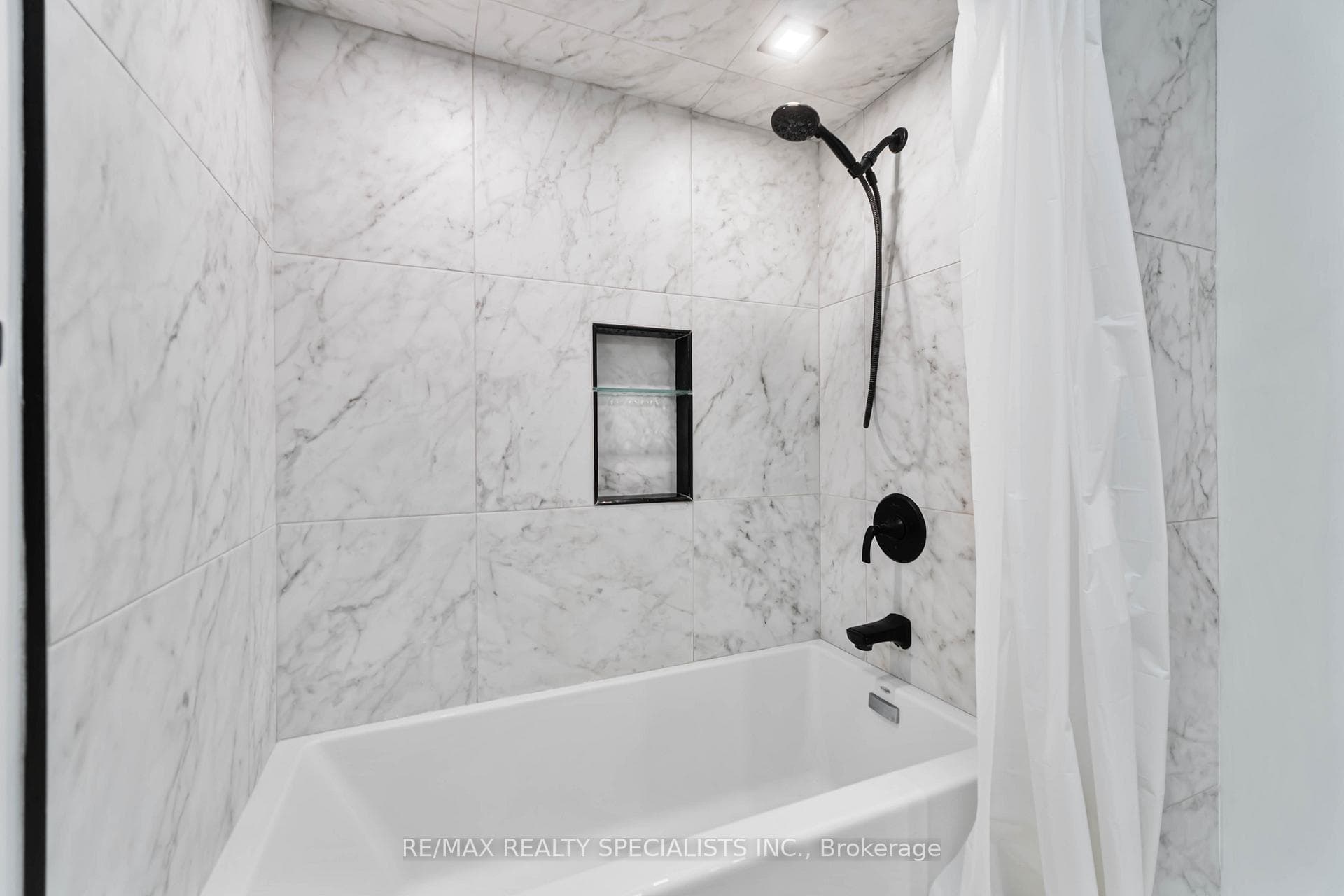 17 Rannie Court photo 26