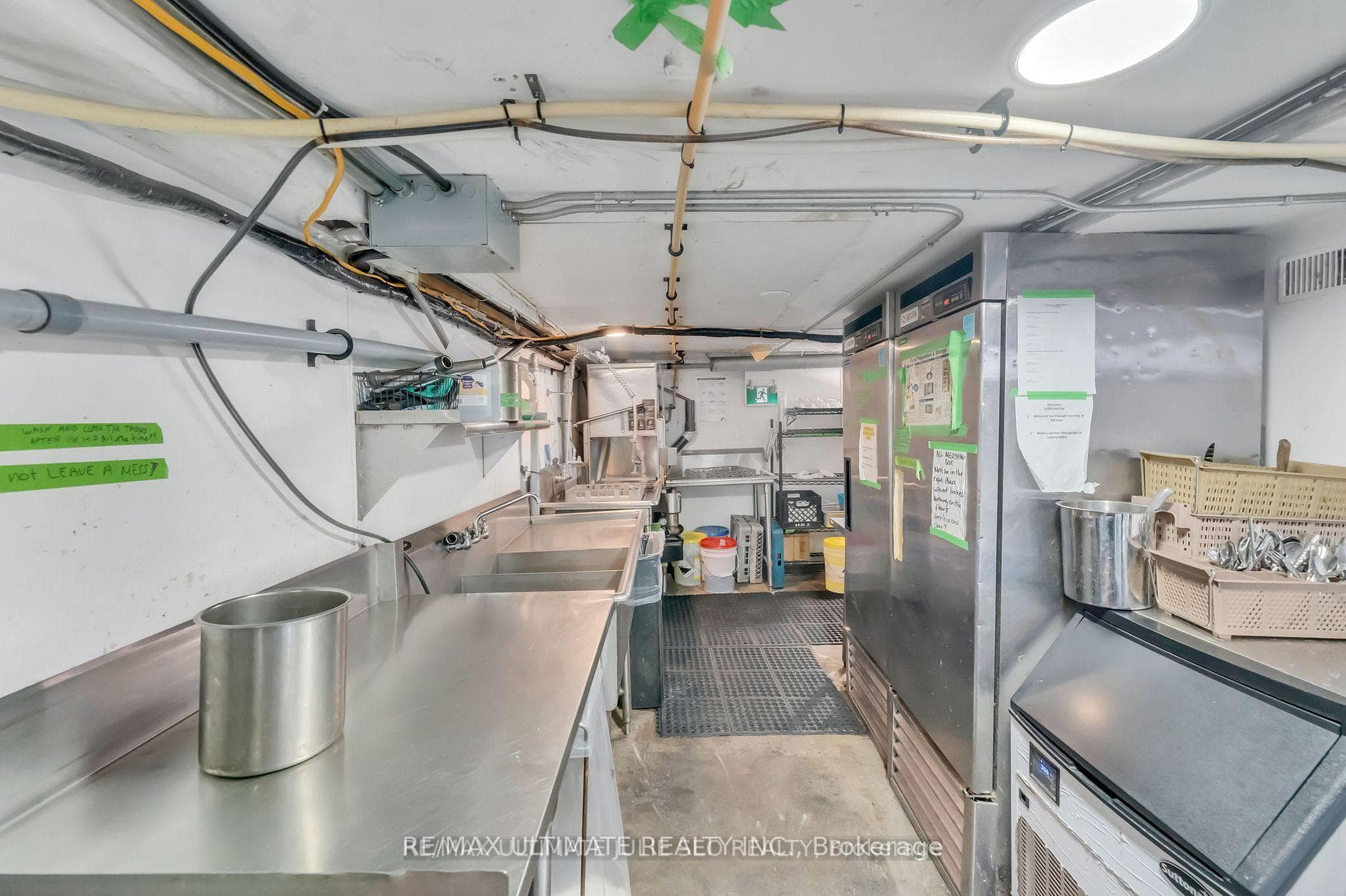 1108 St Clair Avenue photo 20