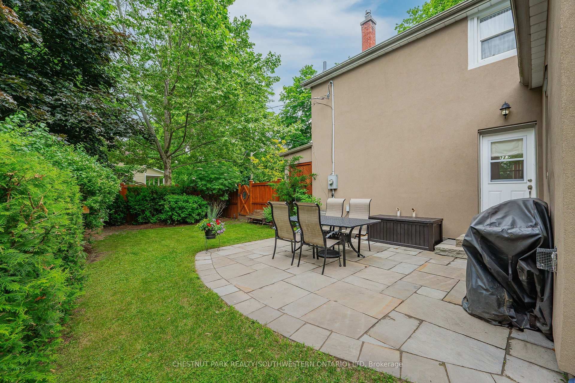 56 LEMON Street photo 37