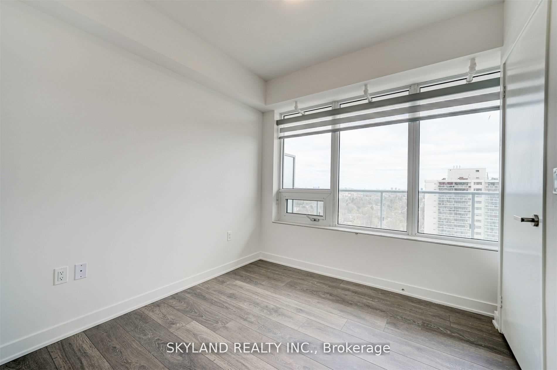 99 Broadway Avenue Unit 1604 photo 18