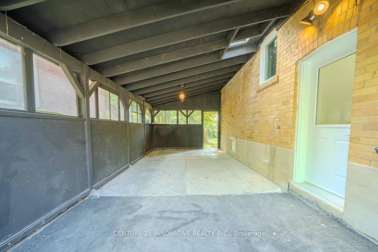 57 Leahann Drive Unit Main Floor photo 4