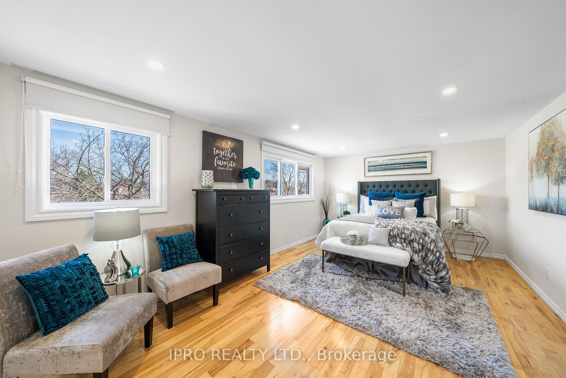 592 Roseheath Drive photo 21