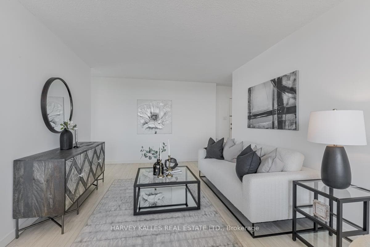 205 Hilda Avenue Unit 1003 photo 4