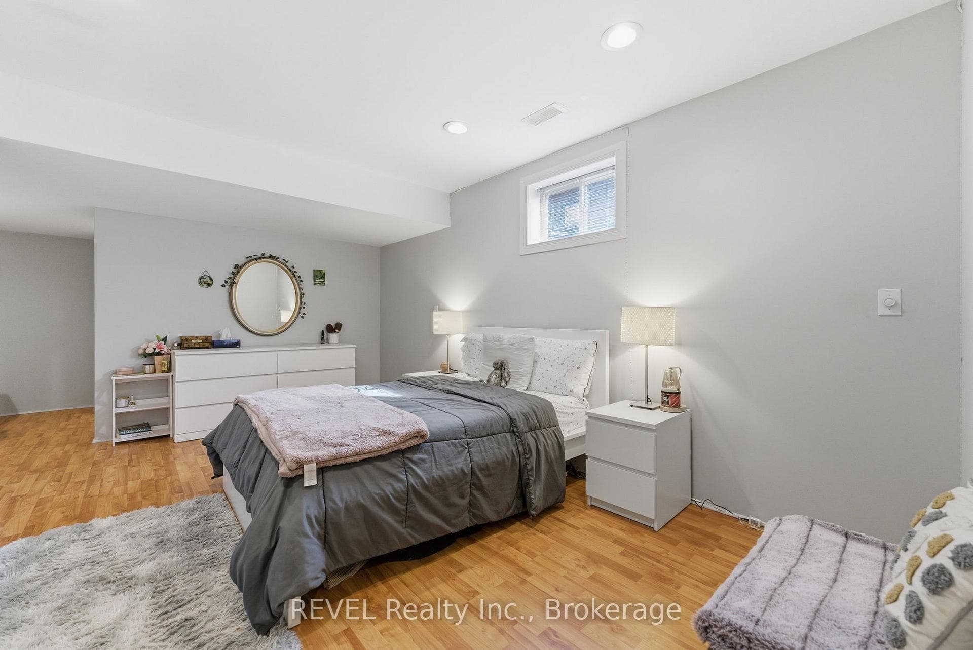 BASEMENT BEDROOM