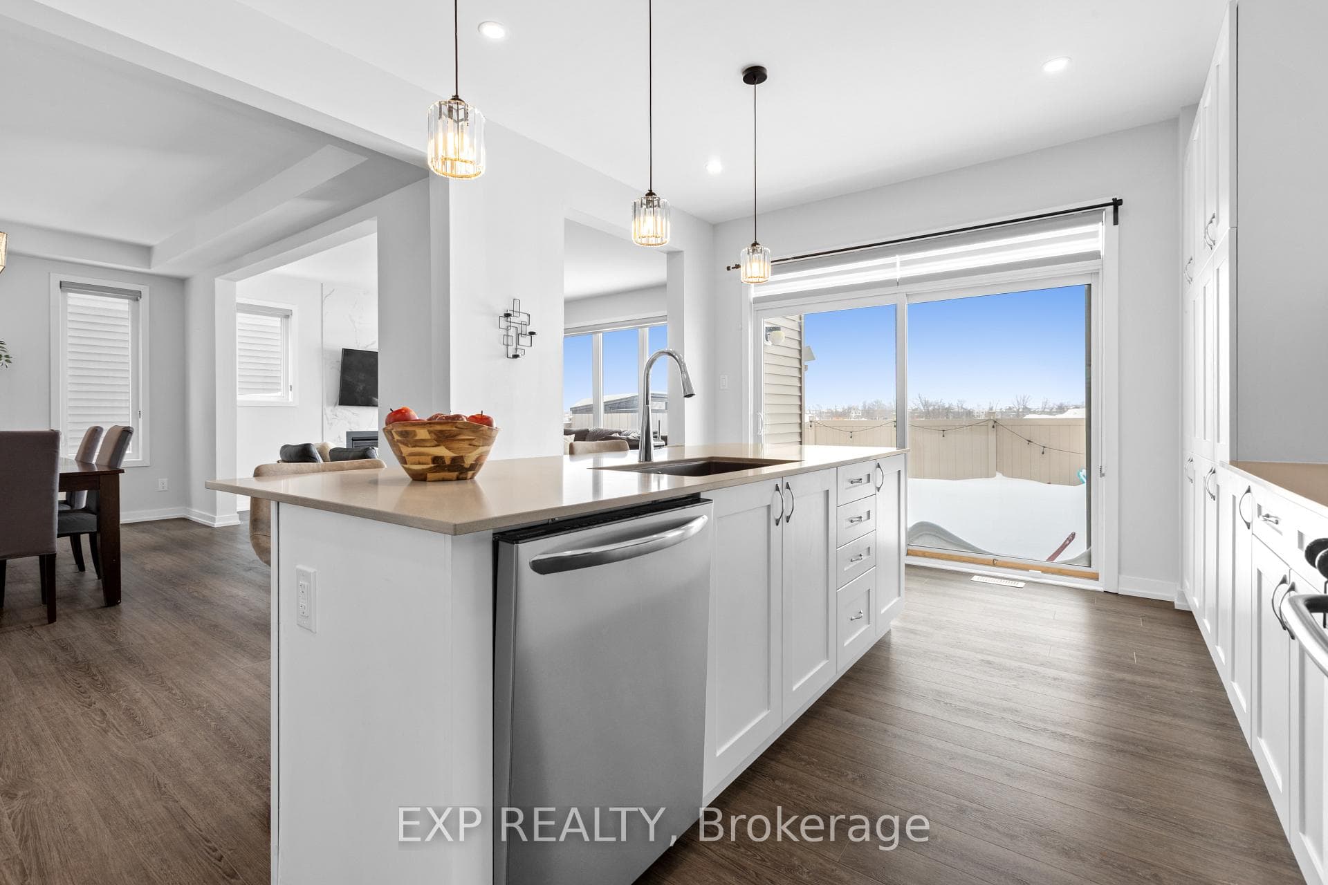 618 Perseus Avenue photo 12