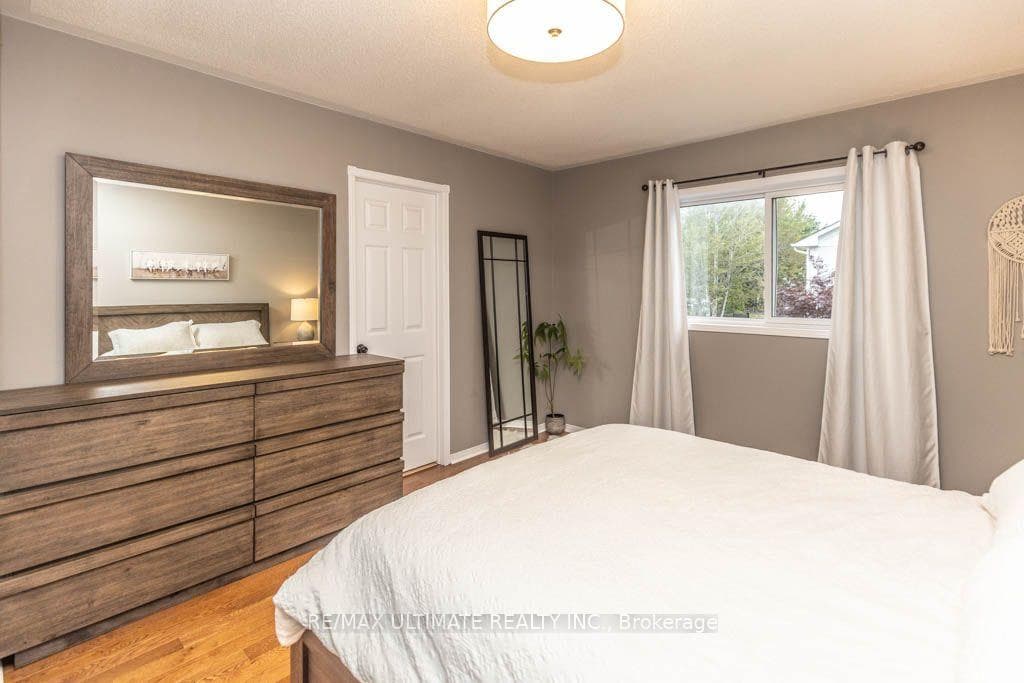 46 Beaumaris Crescent photo 17