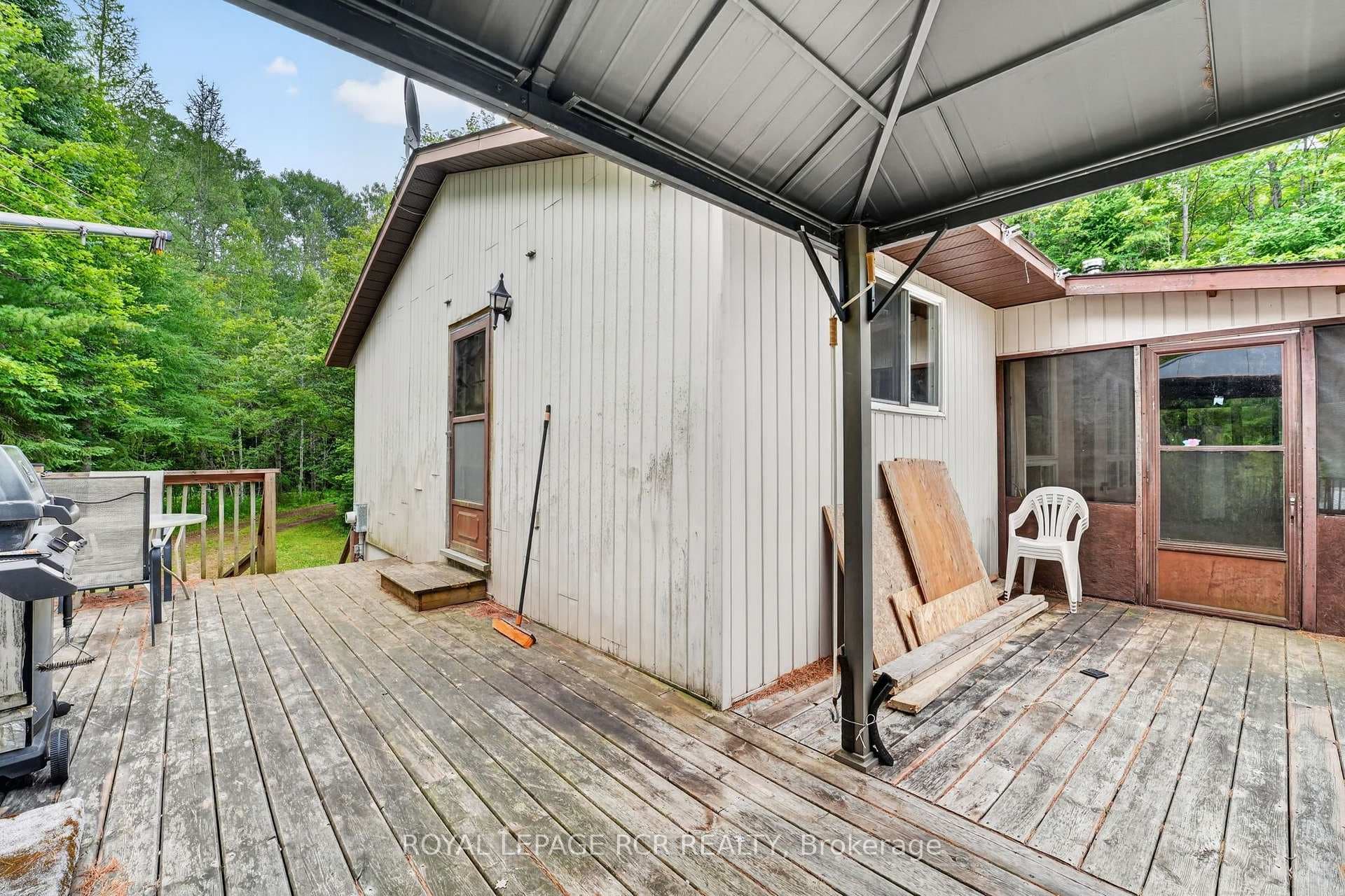 1101 Peter Road photo 26