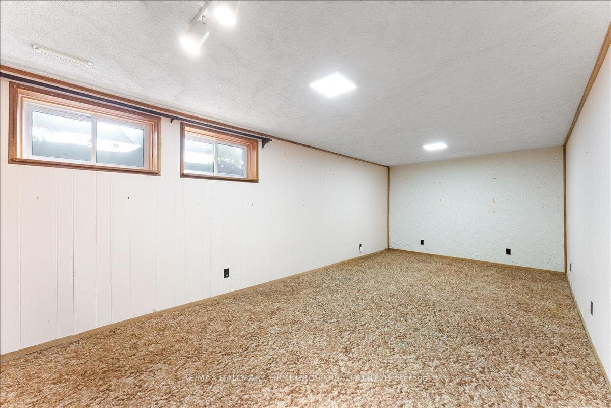 16 Goodfellow Street photo 35