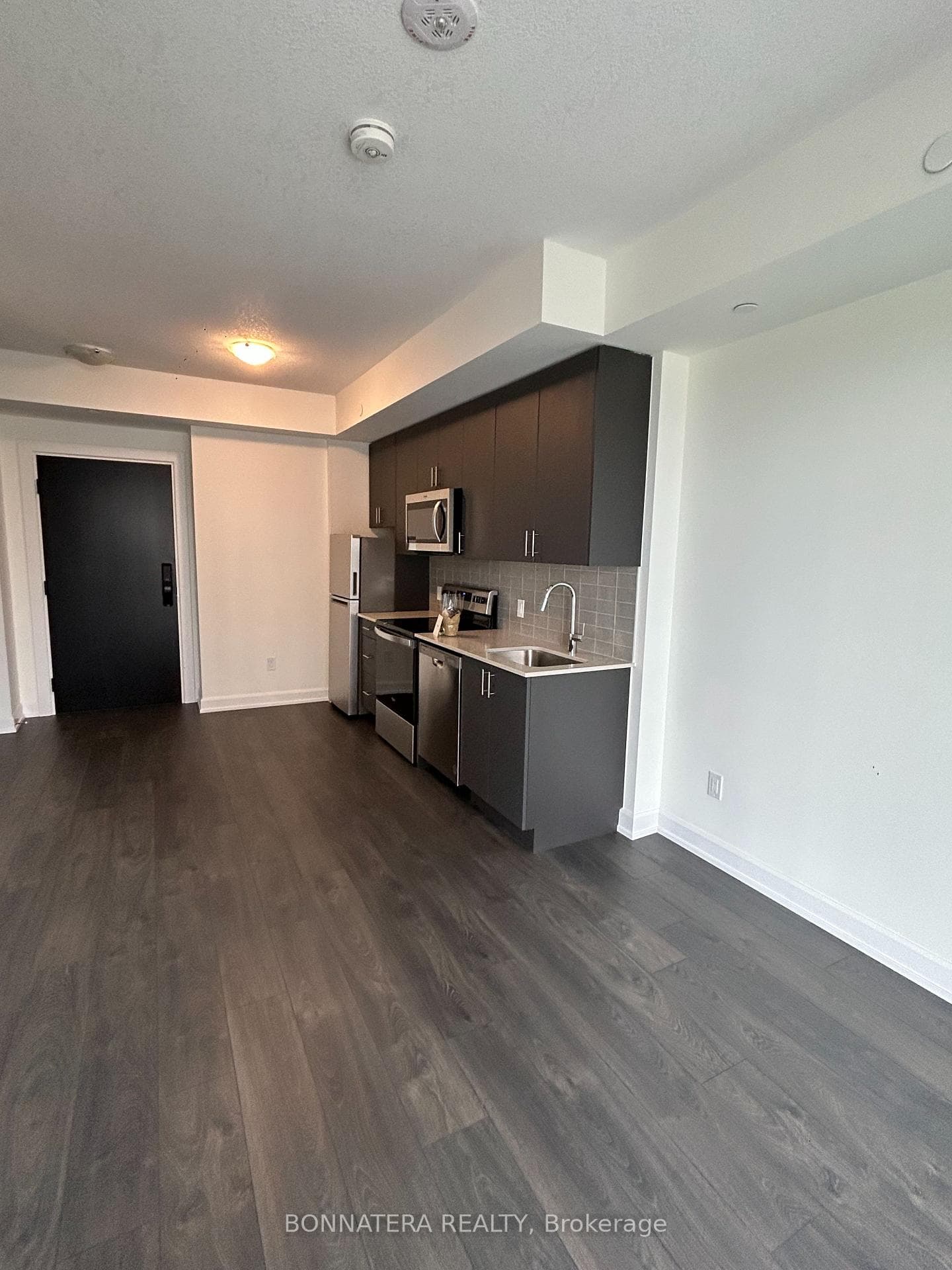 3220 William Coltson Avenue Unit 1405 photo 3