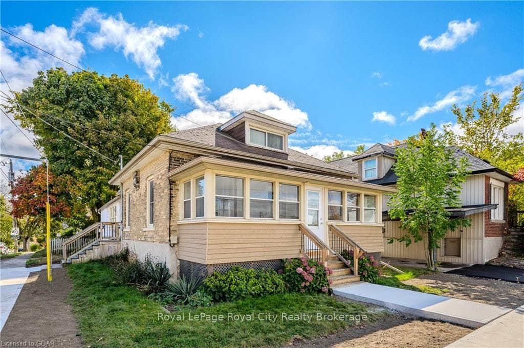 435 YORK Road photo 39