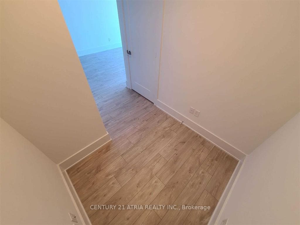 118 Merchants Wharf N/A Unit 613 photo 10