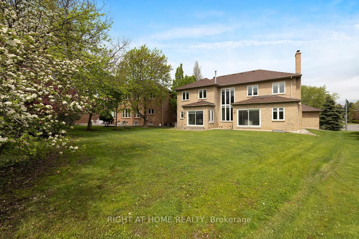 6 Dewbourne Avenue photo 36