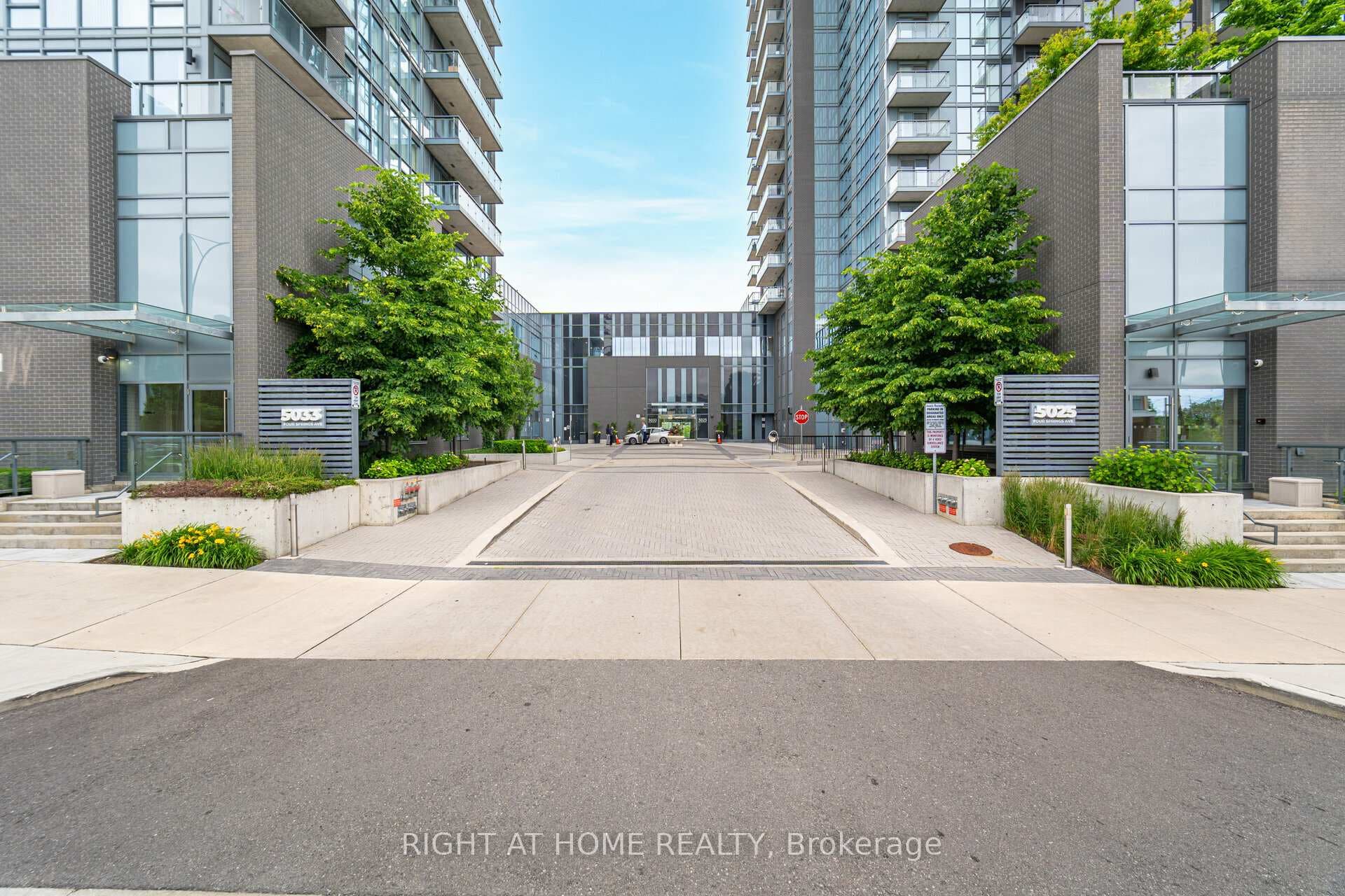 5033 Four Springs Avenue Unit 1017 photo 40