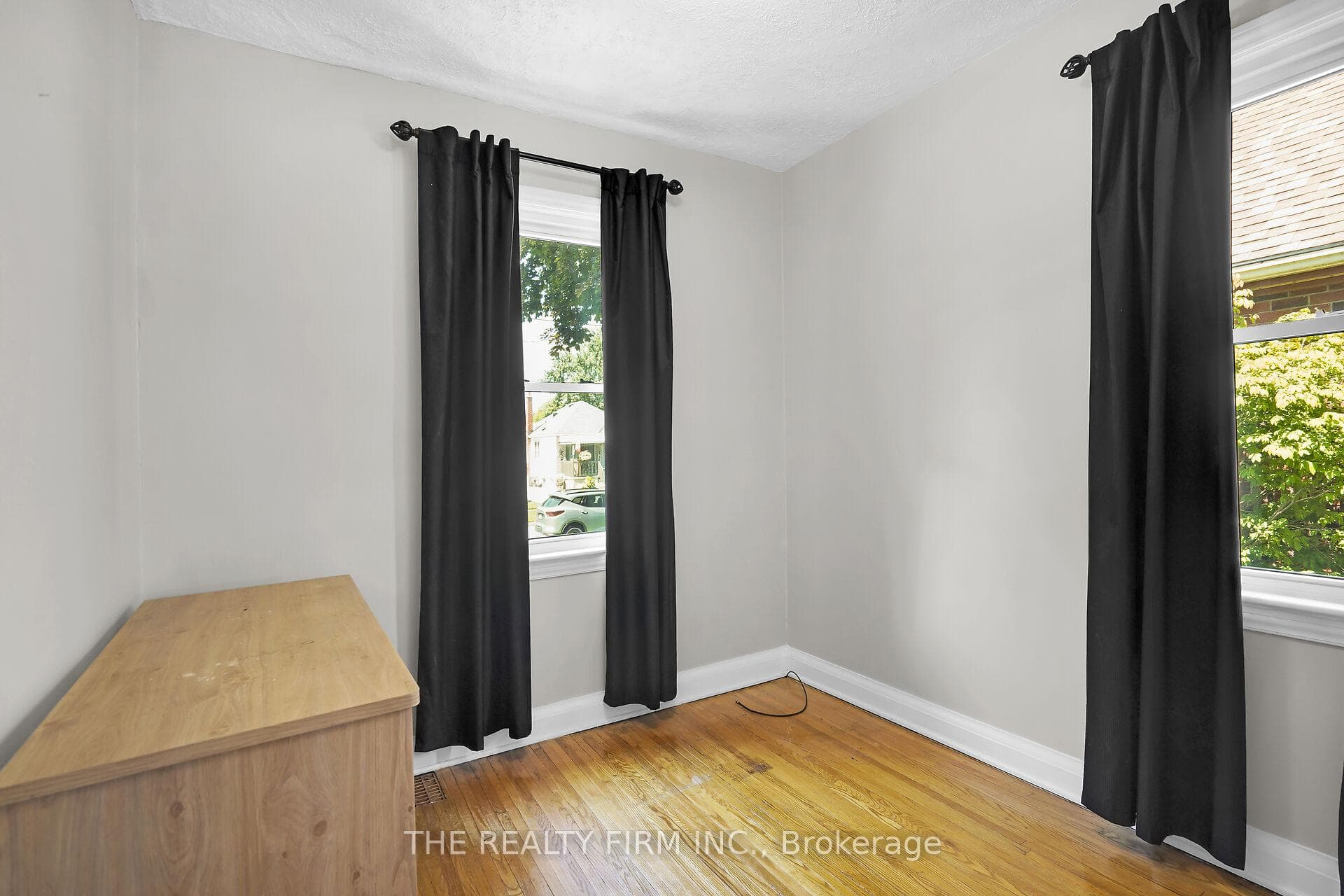 370 Spruce Street photo 19