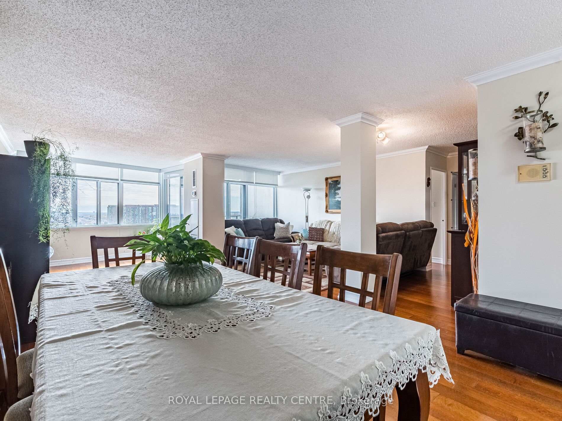 3100 Kirwin Avenue Unit 2504 photo 8