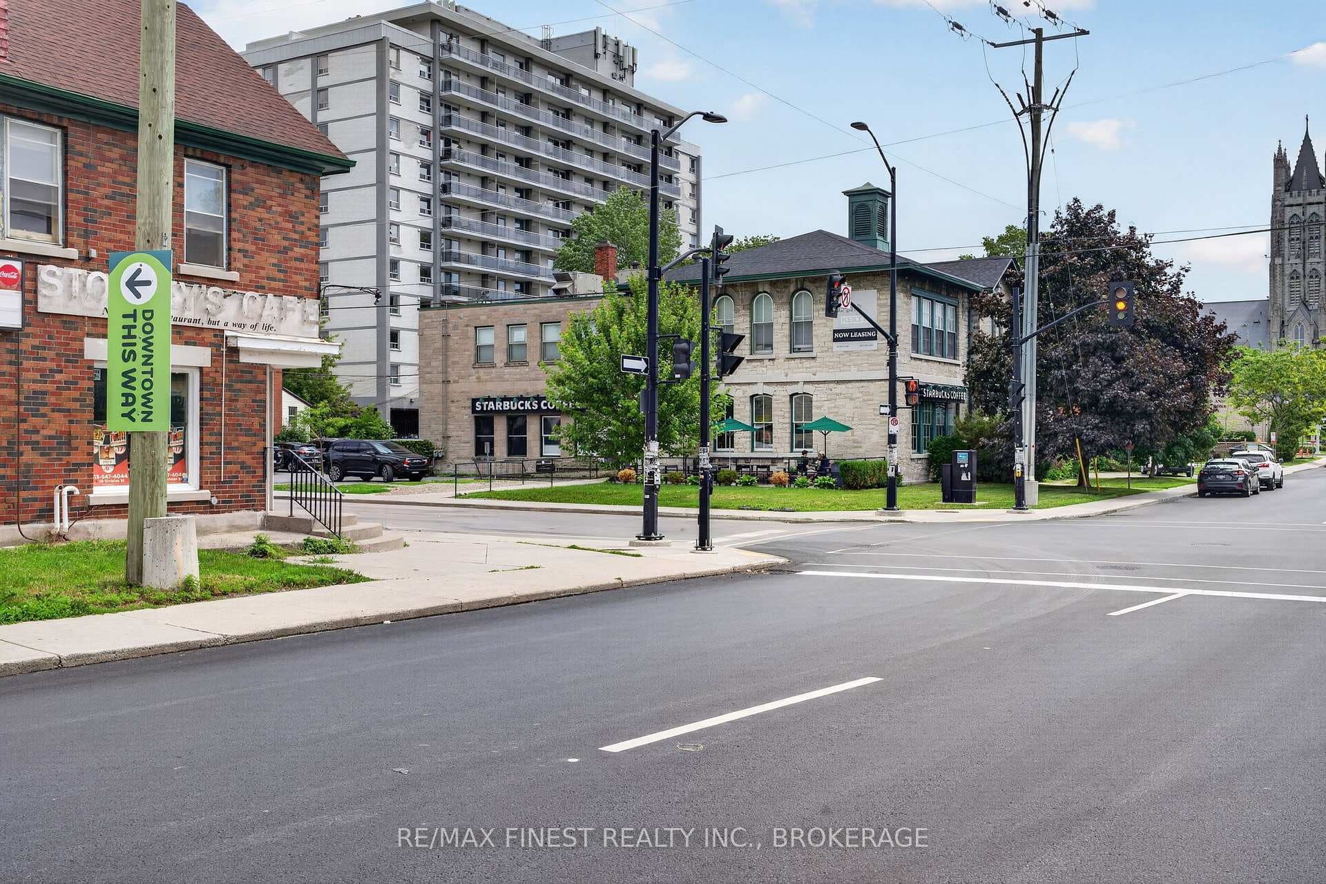 358 Johnson Street photo 28